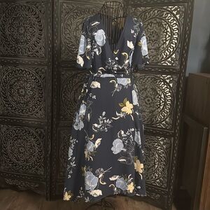 cute summer rap, dress with adorable flower, designs, pre- loved